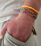 KNOTTED FRIENDSHIP BRACELET