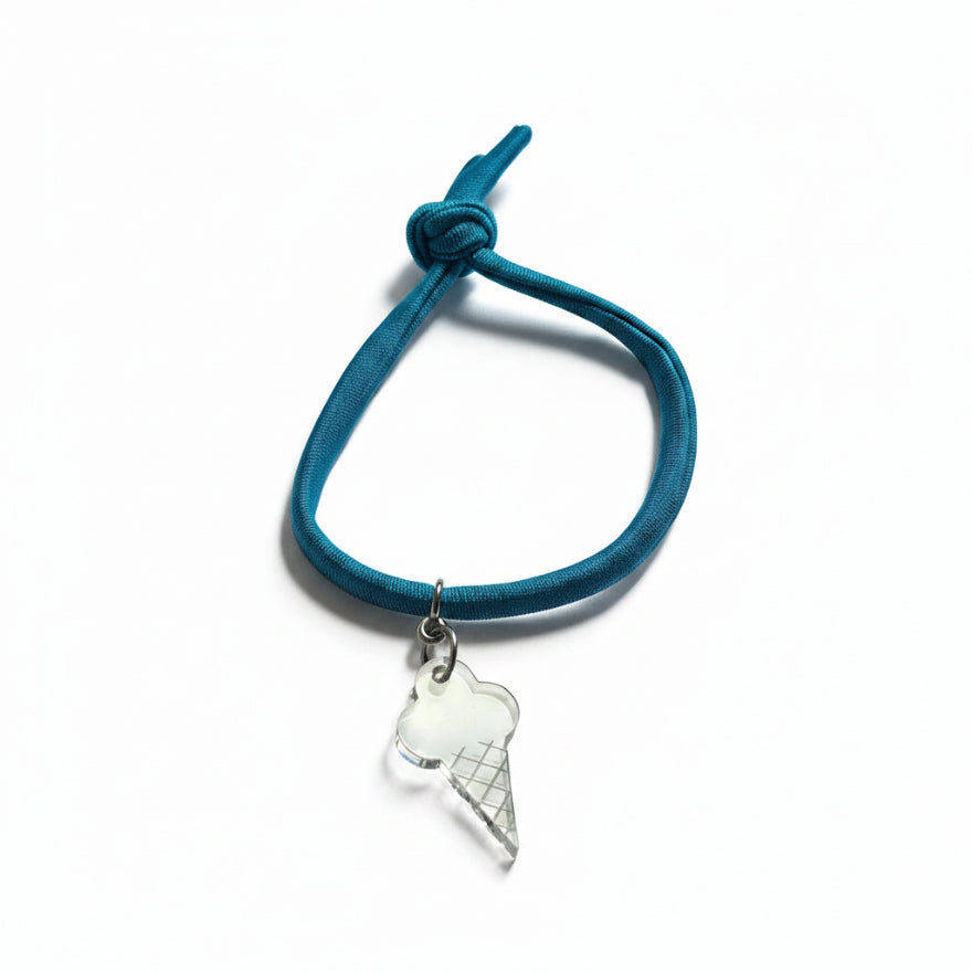 Turquoise nylon elastic bracelet with transparent acrylic ice cream cone pendant – product view